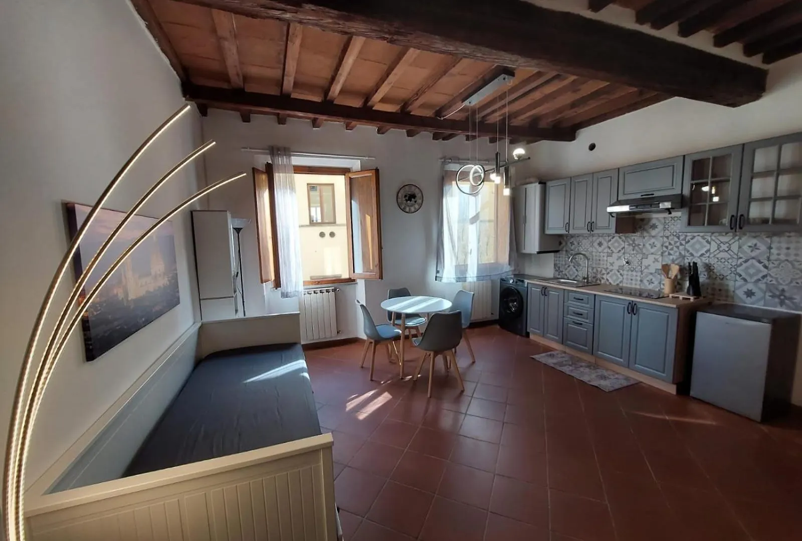 Apartment Old Bridge, Firenze By Short Holidays